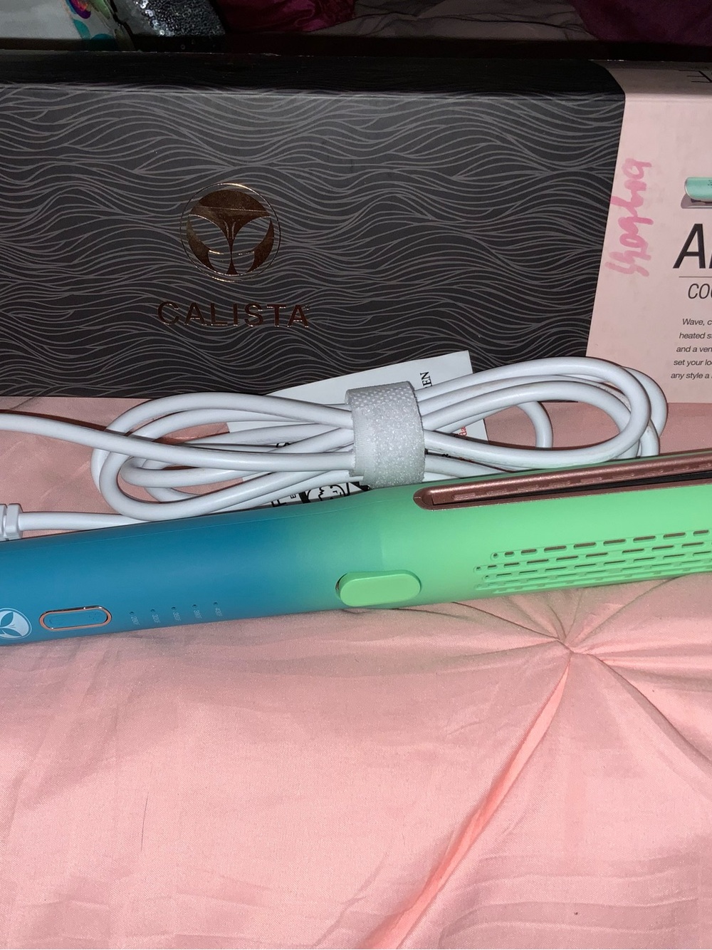 Mint to Teal Gradient Hair Straightener - Portable Styling Iron